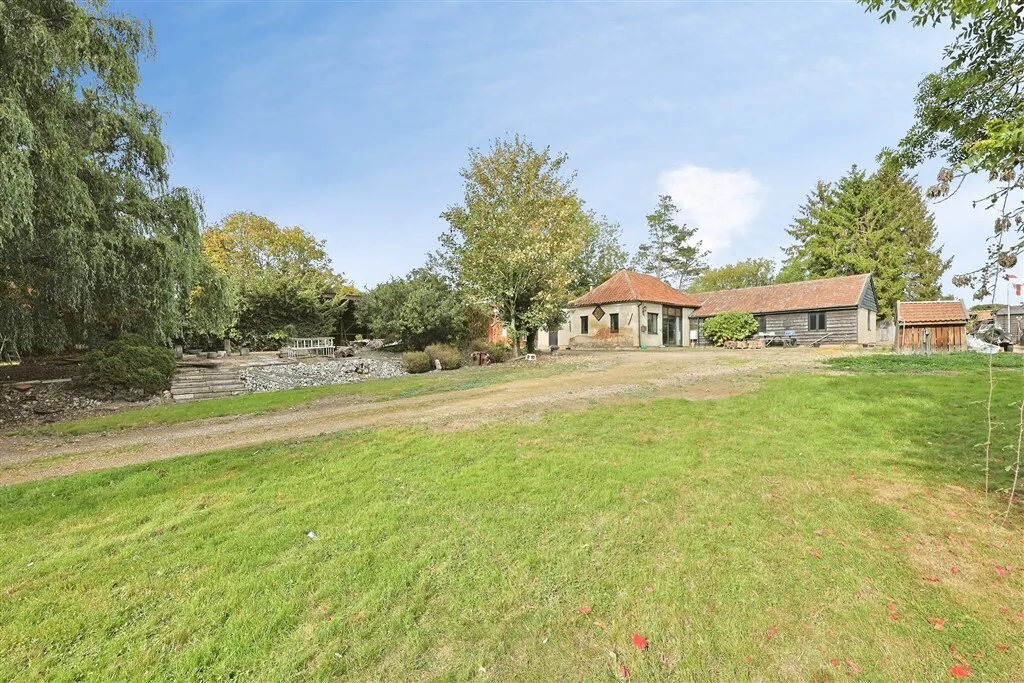 4 bed character property for sale, Church Lane, East Tuddenham, NR20