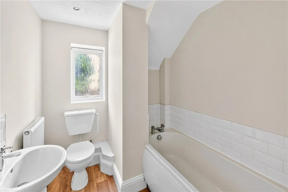 Church Lane, Middleton, B78, photo 8
