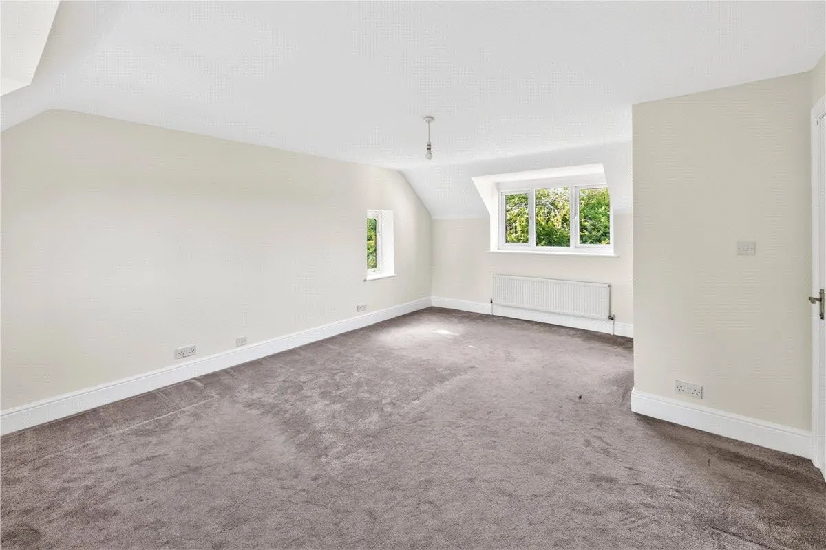 Church Lane, Middleton, B78, photo 7