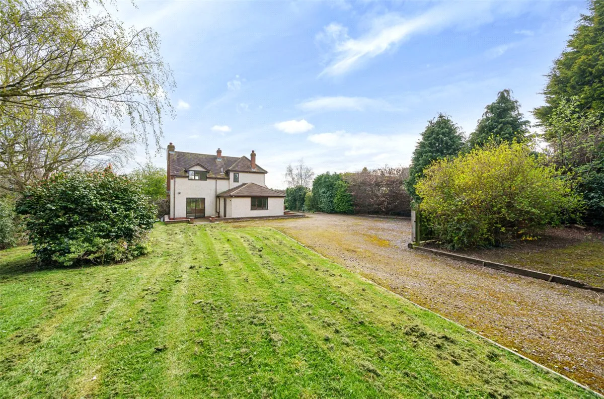 Church Lane, Middleton, B78, photo 15
