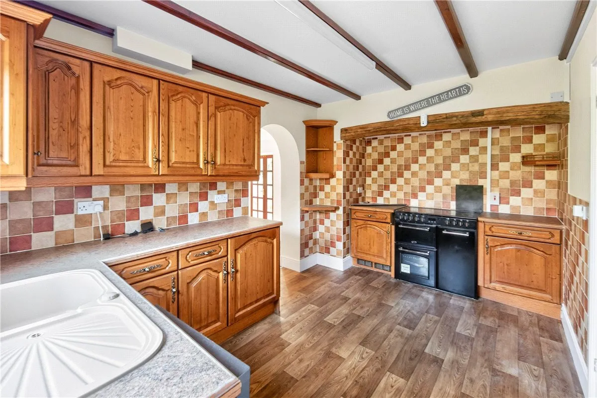 Church Lane, Middleton, B78, photo 4