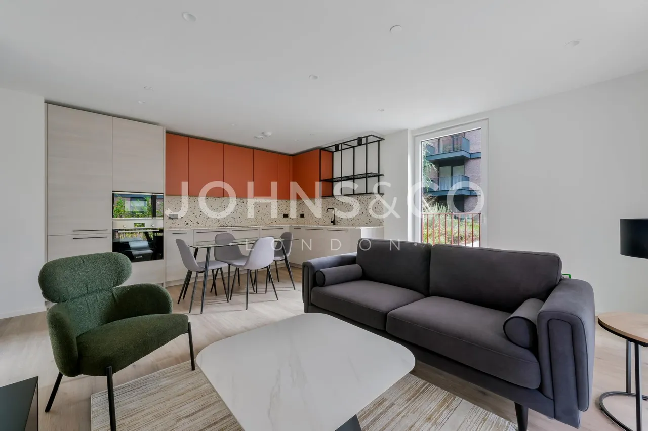 Iris House, Heron Wharf, E14, photo 2