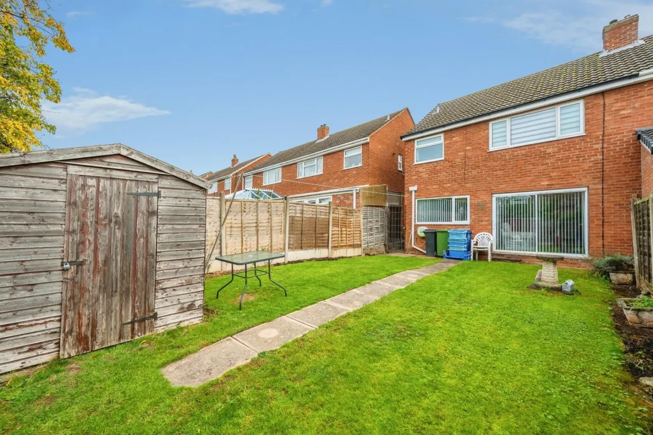 Torc Avenue, Tamworth, B77, photo 21