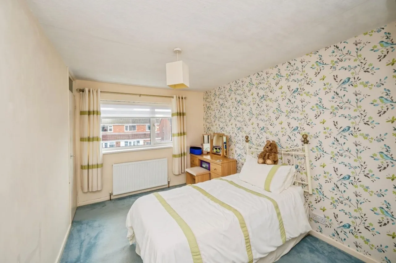 Torc Avenue, Tamworth, B77, photo 11