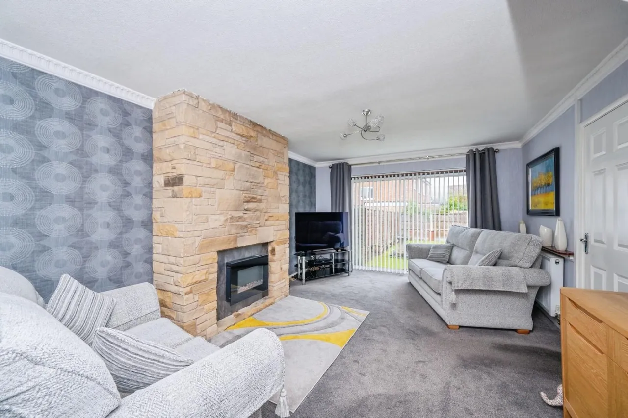 Torc Avenue, Tamworth, B77, photo 3