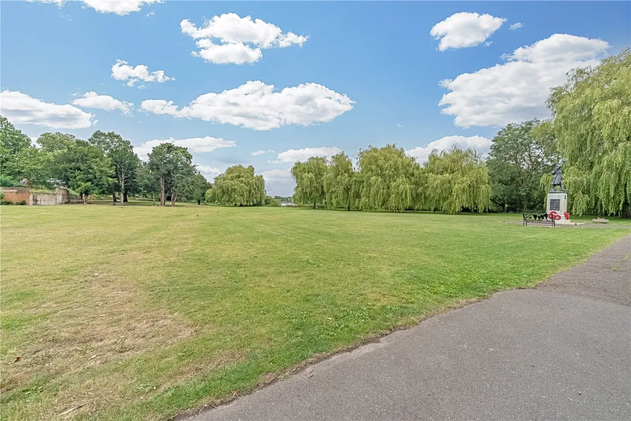 Bonser Road, Twickenham, TW1 4RQ, photo 23