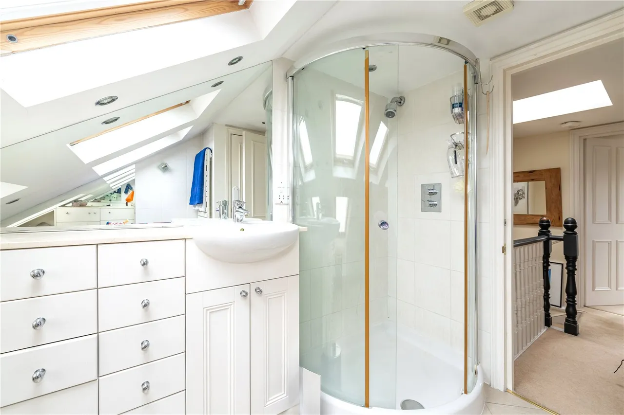 Bonser Road, Twickenham, TW1 4RQ, photo 11
