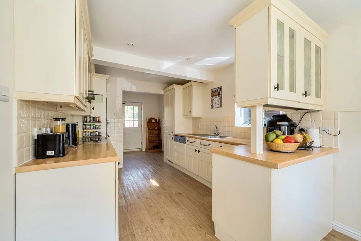 Stirling Avenue, Pinner, HA5, photo 7