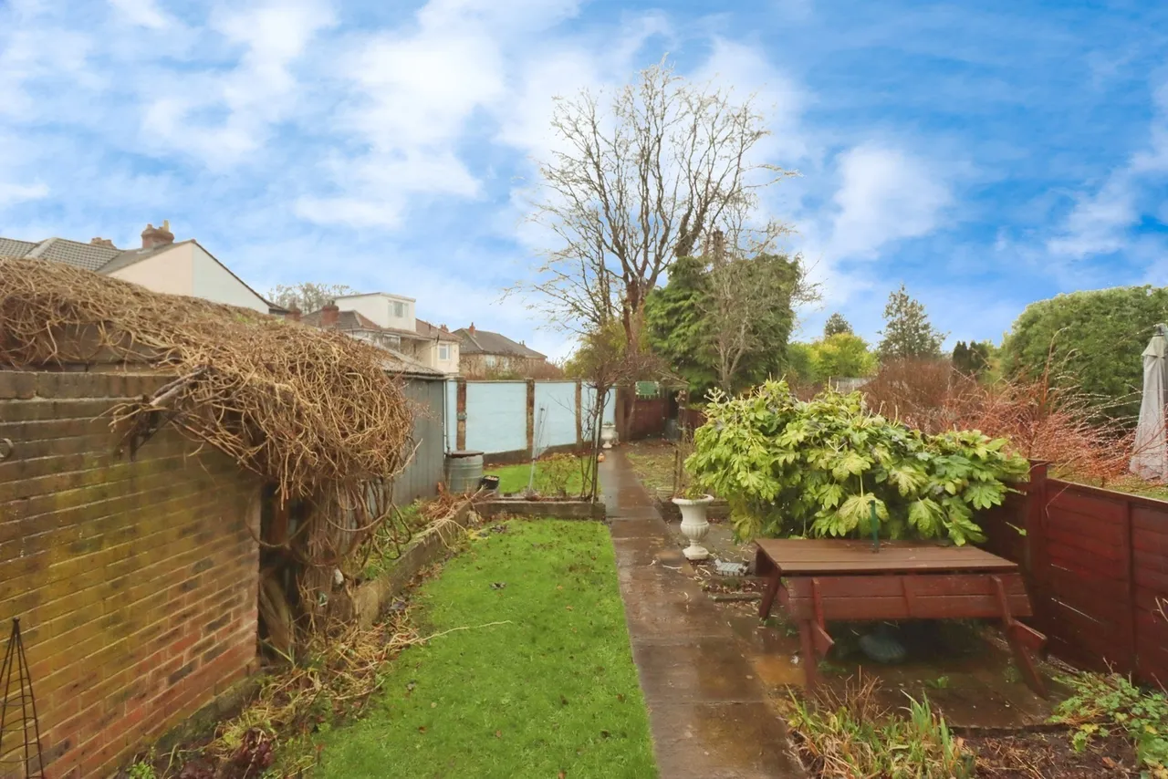 Croomes Hill, Downend, Bristol, BS16, photo 12