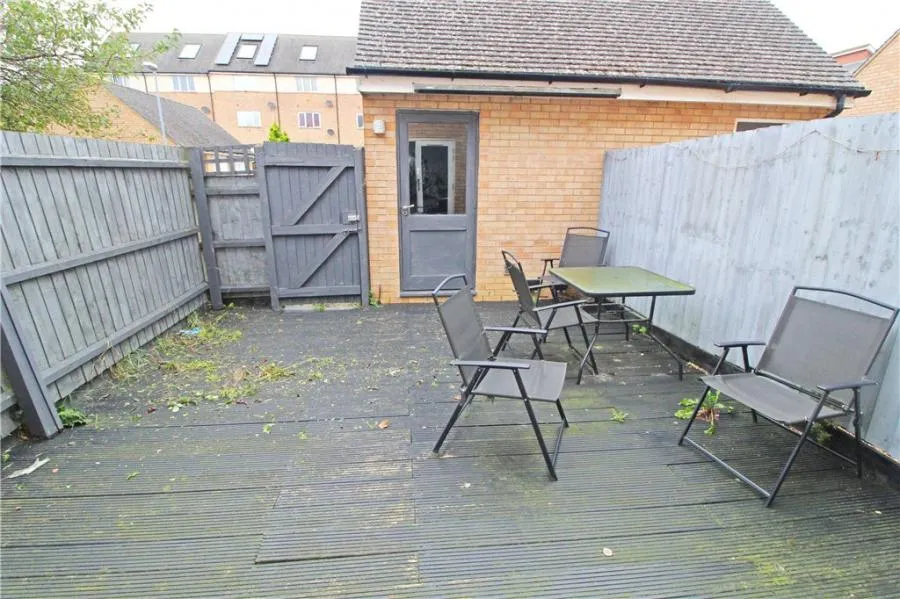 Primrose Lane, Broughton, MK10, photo 13