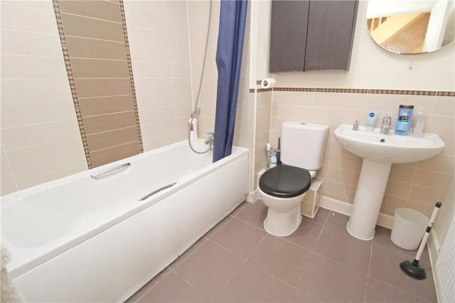 Primrose Lane, Broughton, MK10, photo 11