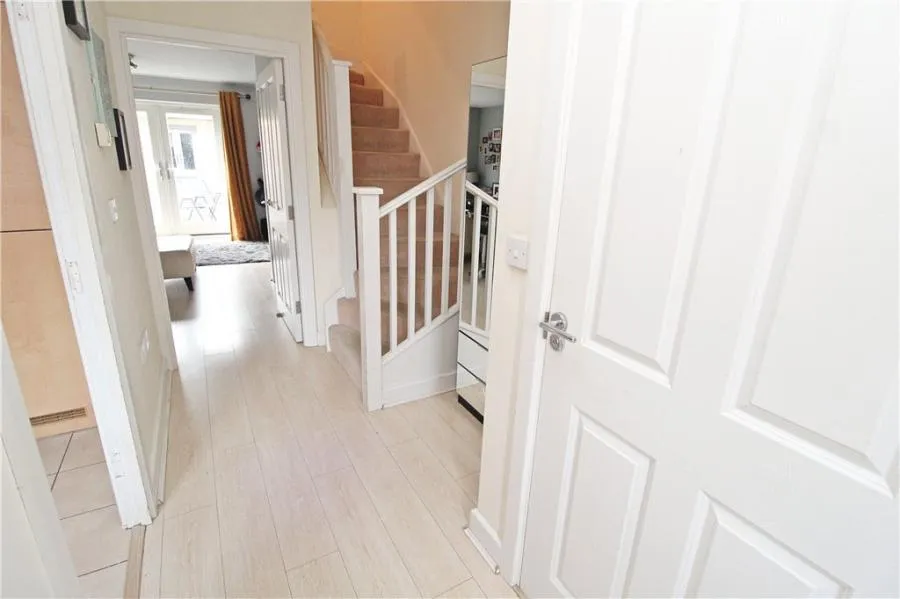 Primrose Lane, Broughton, MK10, photo 2
