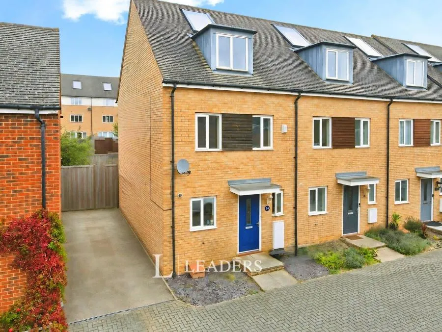 3 bed house for sale, Primrose Lane, Broughton, MK10