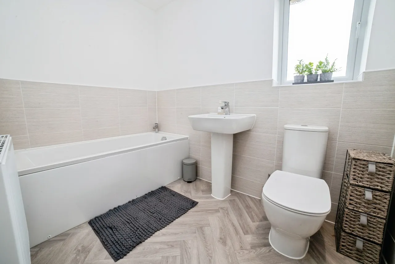 Brewers Corner, Sutton-In-Ashfield, NG17, photo 21