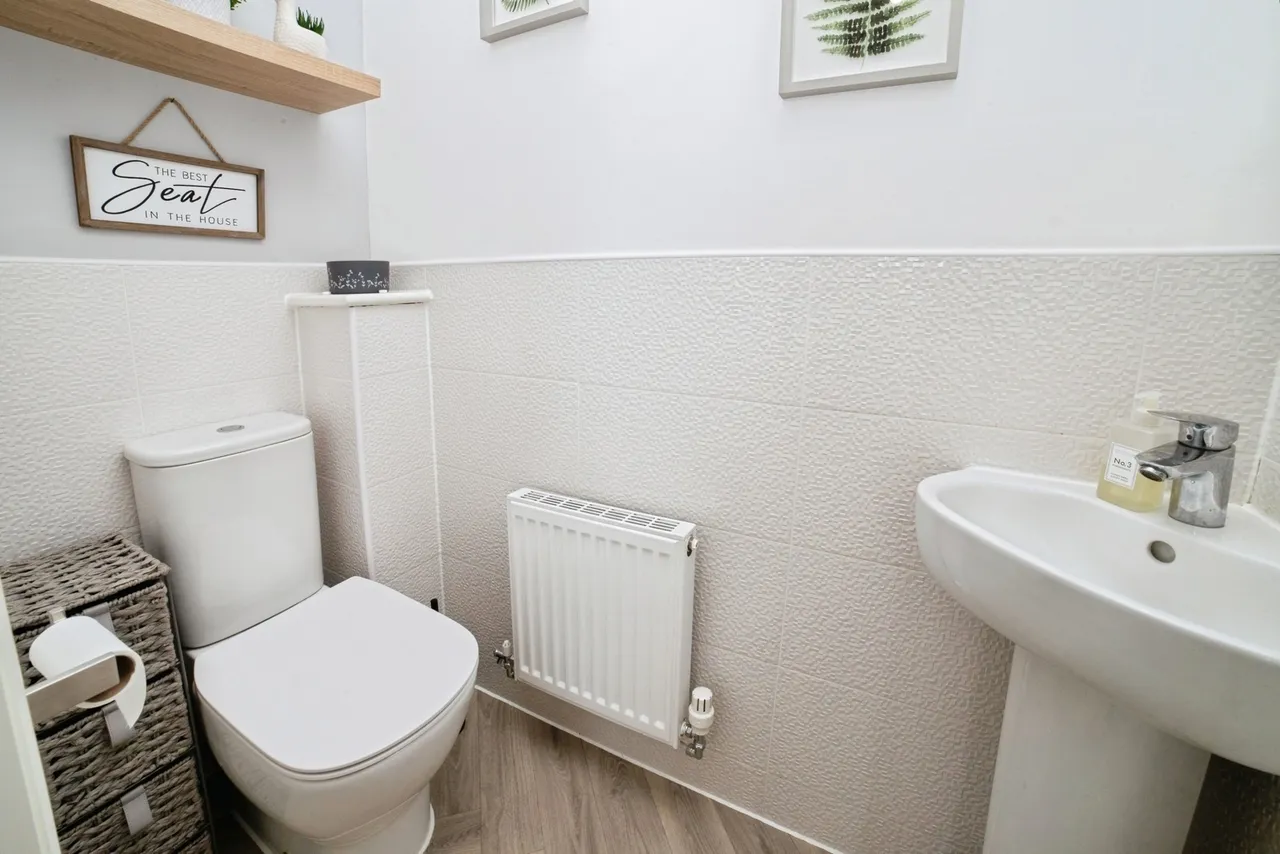 Brewers Corner, Sutton-In-Ashfield, NG17, photo 8