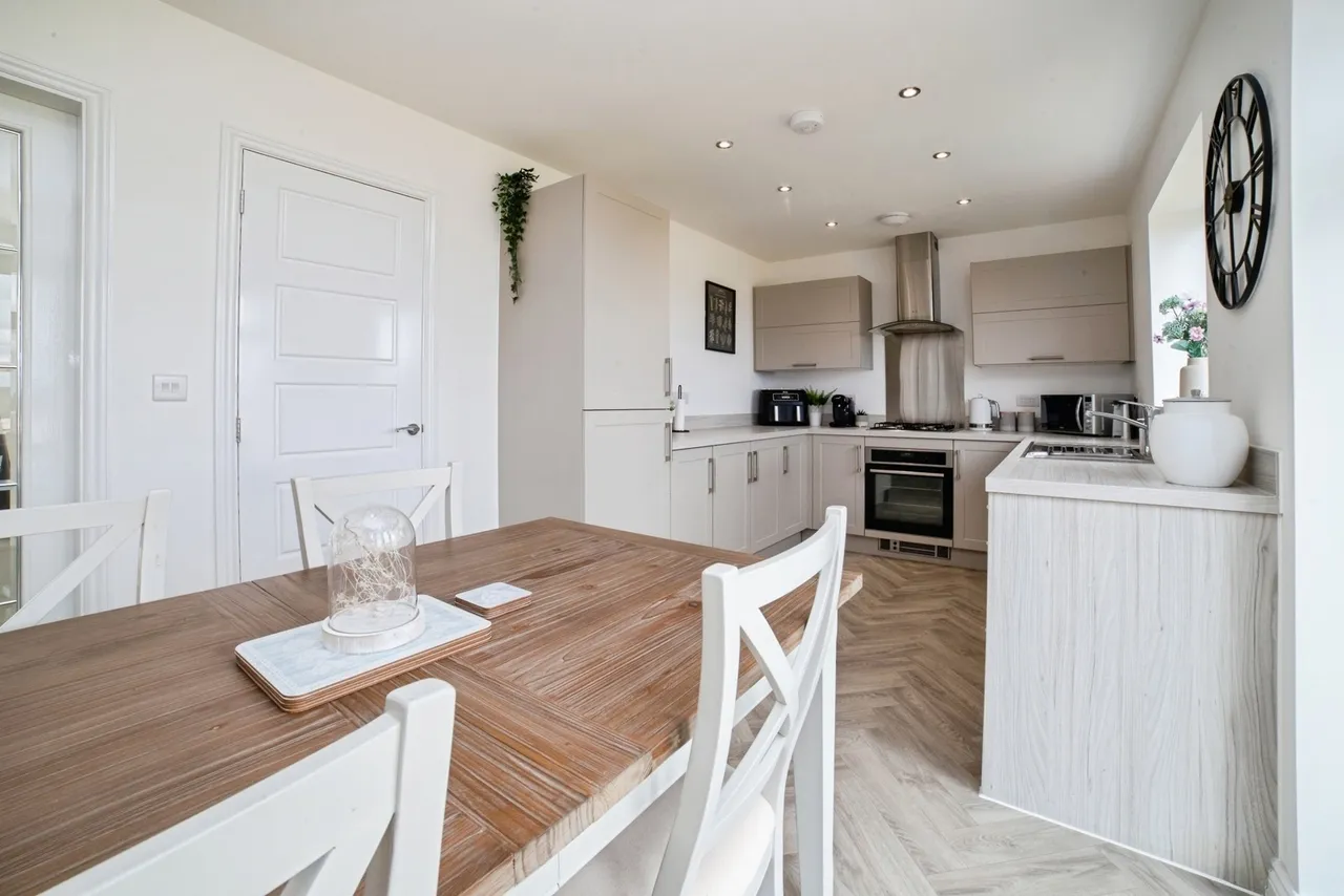 Brewers Corner, Sutton-In-Ashfield, NG17, photo 6