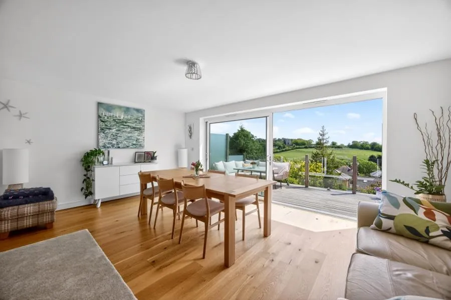 3 bed house for sale, Nodgham Lane, Newport, PO30