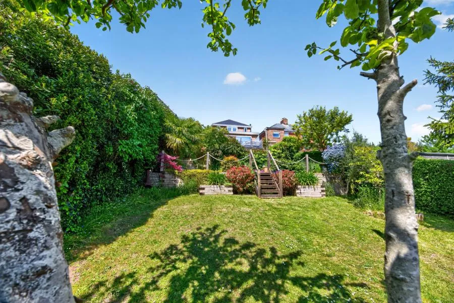 Nodgham Lane, Newport, PO30, photo 22