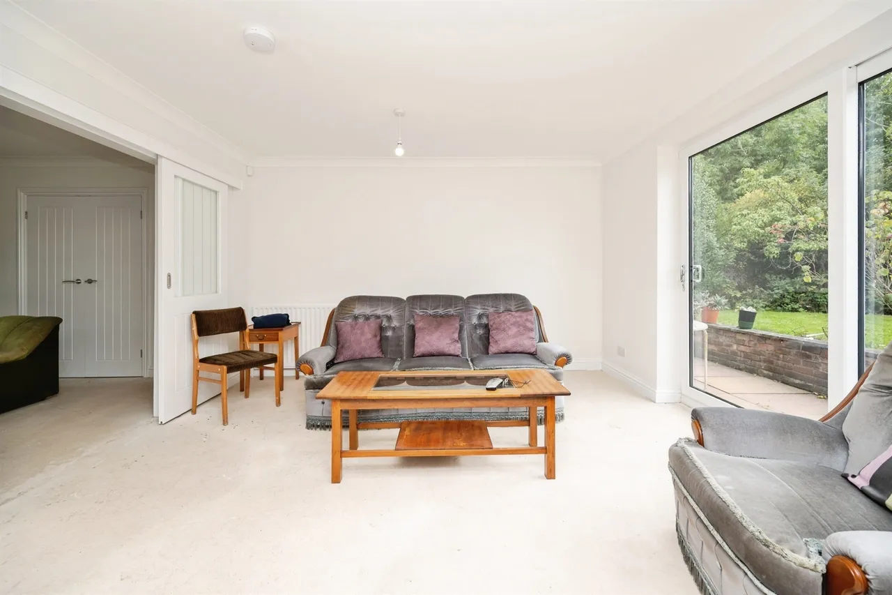 Devonshire Drive, West Bromwich, B71, photo 10