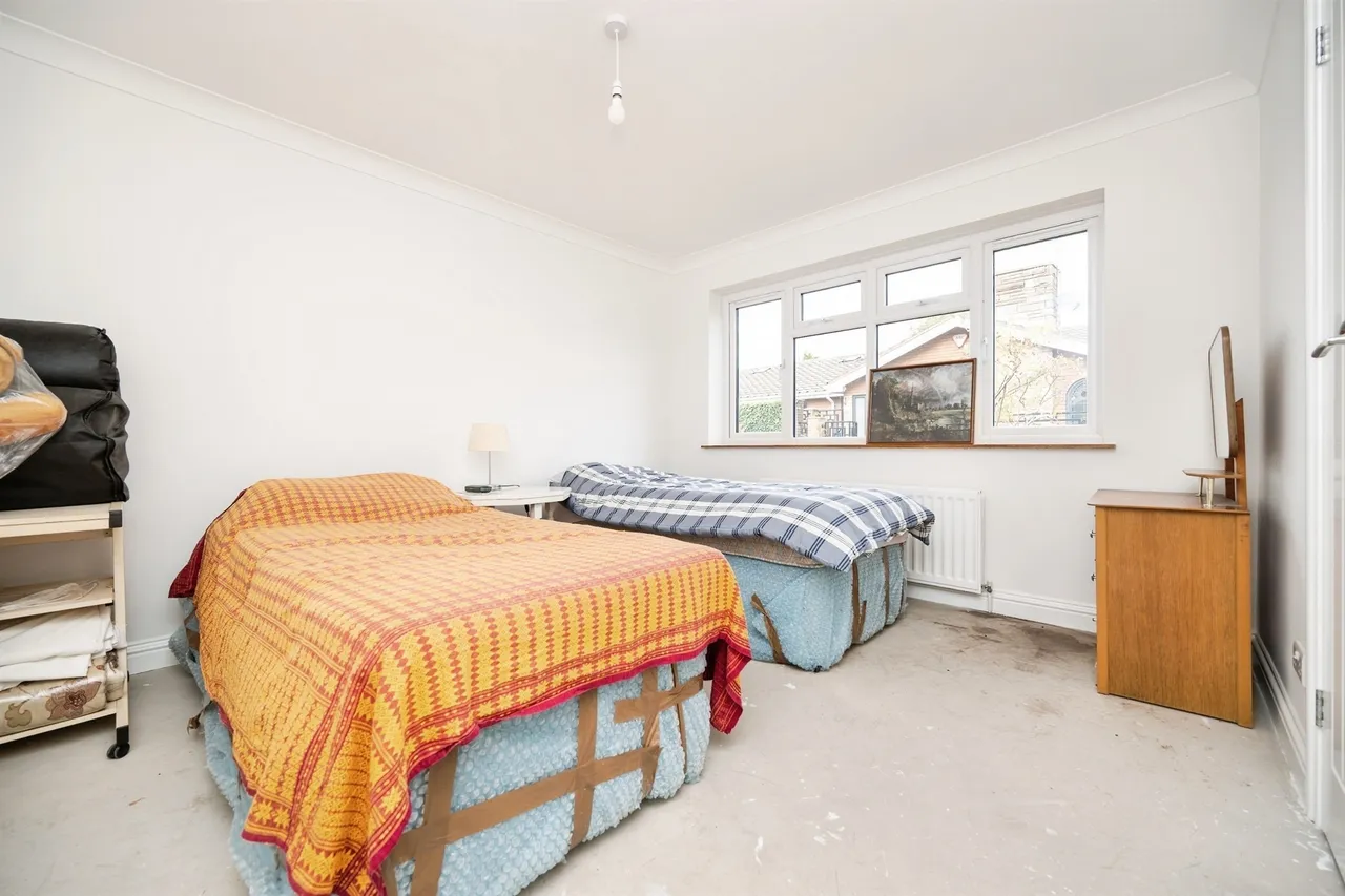 Devonshire Drive, West Bromwich, B71, photo 14