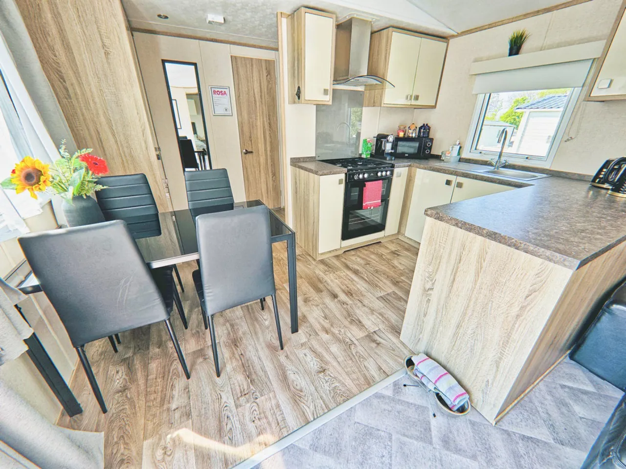 Rosa Wilksworth Caravan Park, photo 4
