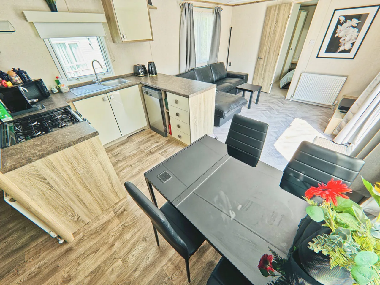 Rosa Wilksworth Caravan Park, photo 6