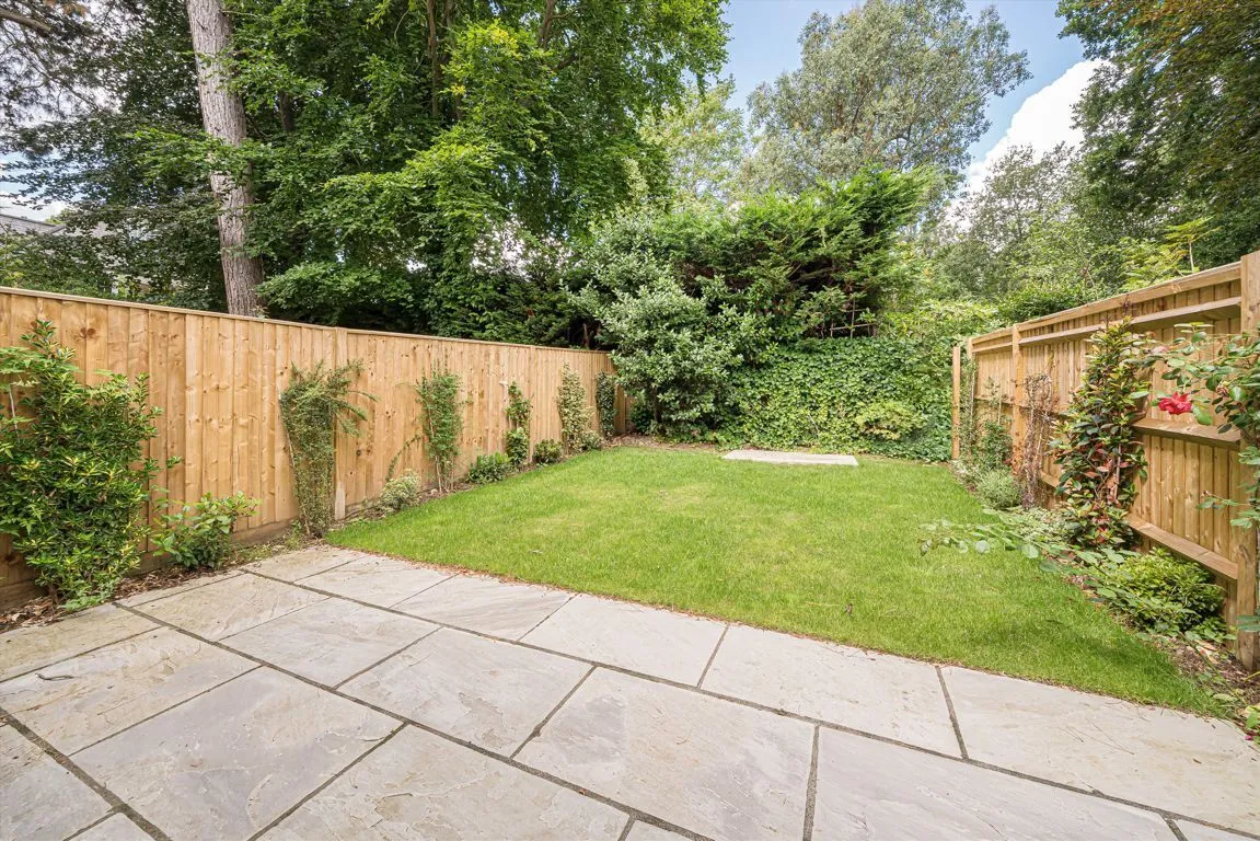 Old Avenue, Weybridge, KT13, photo 10