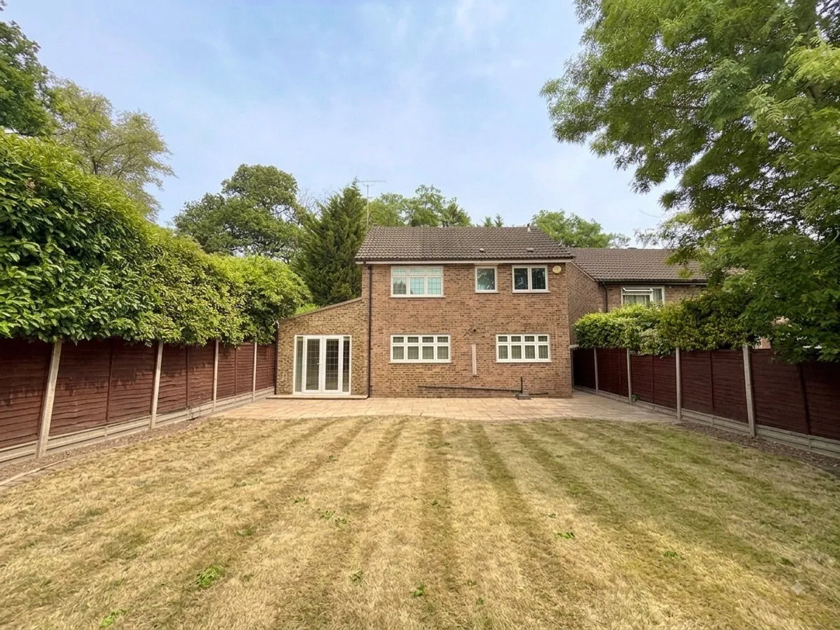 Acacia Close, Stanmore, HA7, photo 2