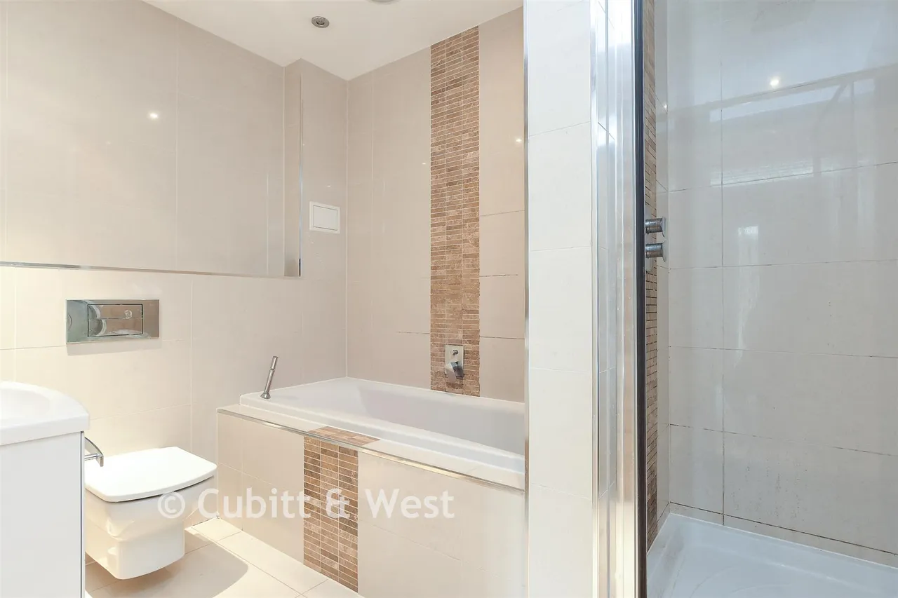 Plough Lane, Purley, CR8, photo 8