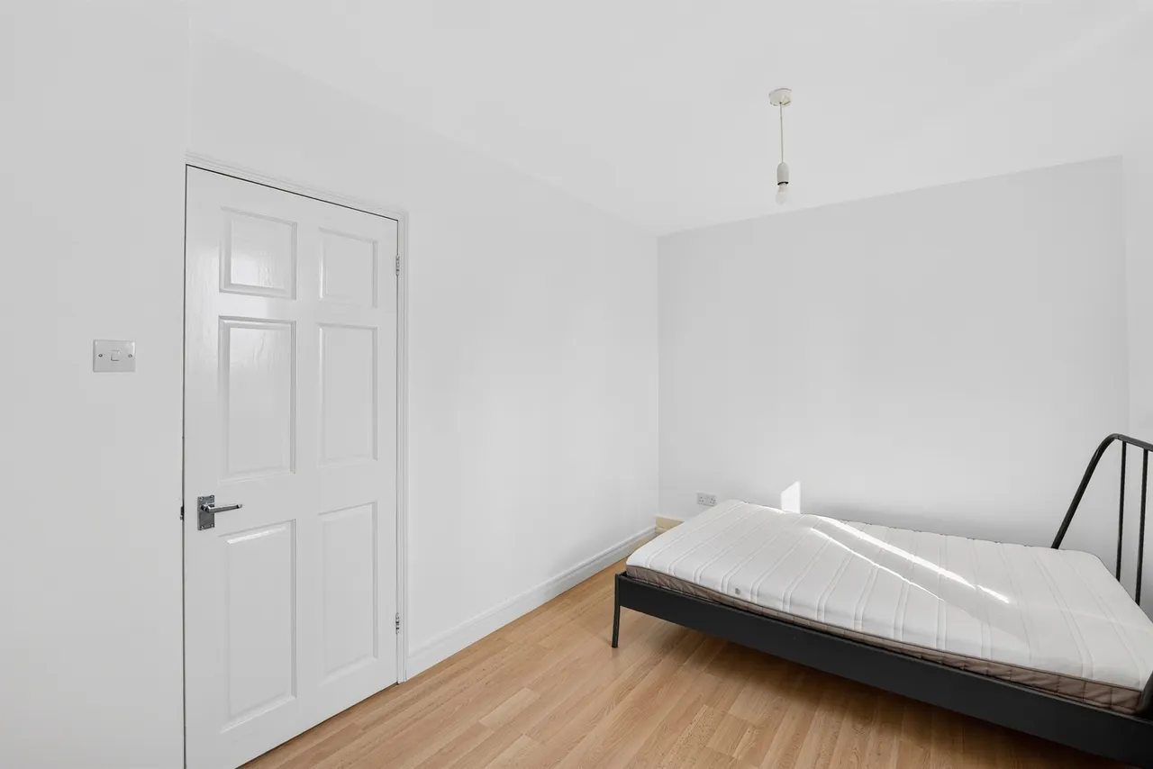Winterfold Close, London, SW19, photo 10