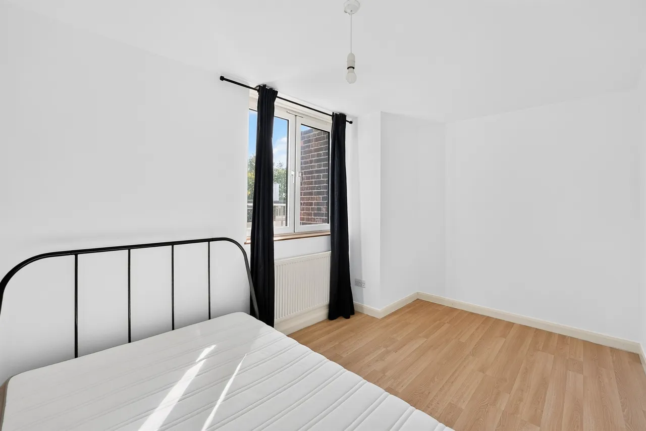 Winterfold Close, London, SW19, photo 11