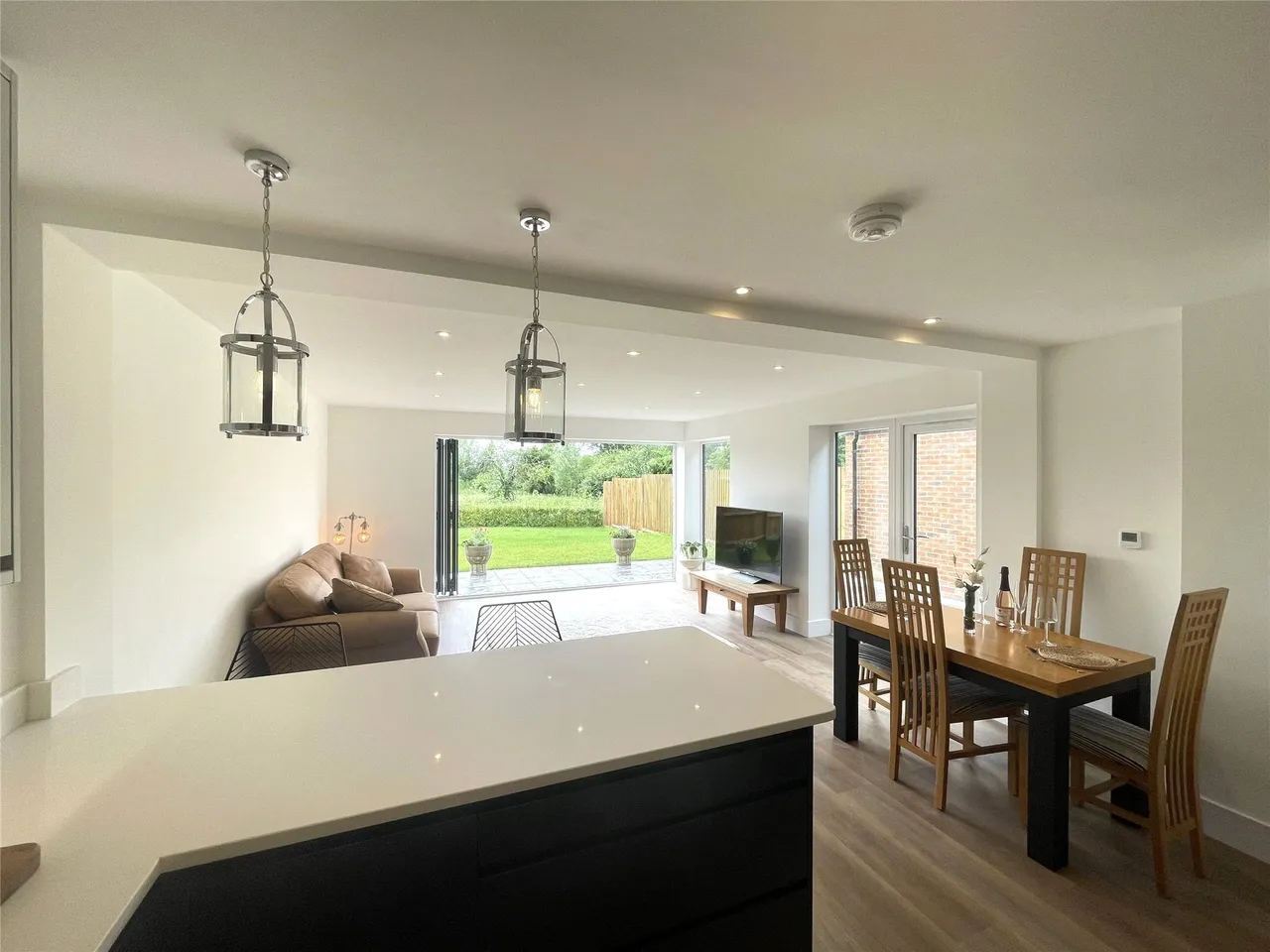 Plot 10, Queens Head Close, Gloucestershire, Aston Cross, GL20 8FJ, photo 2