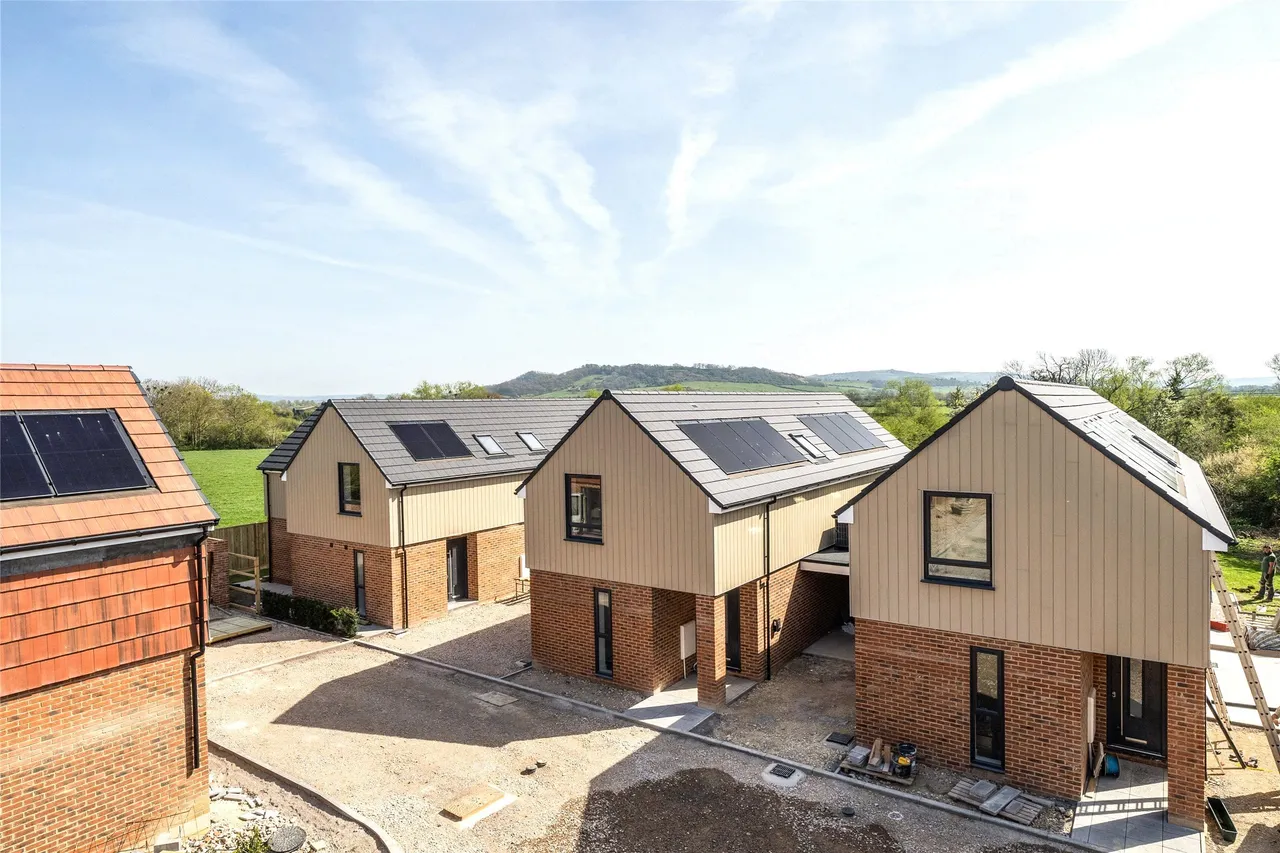 Plot 10, Queens Head Close, Gloucestershire, Aston Cross, GL20 8FJ, photo 11