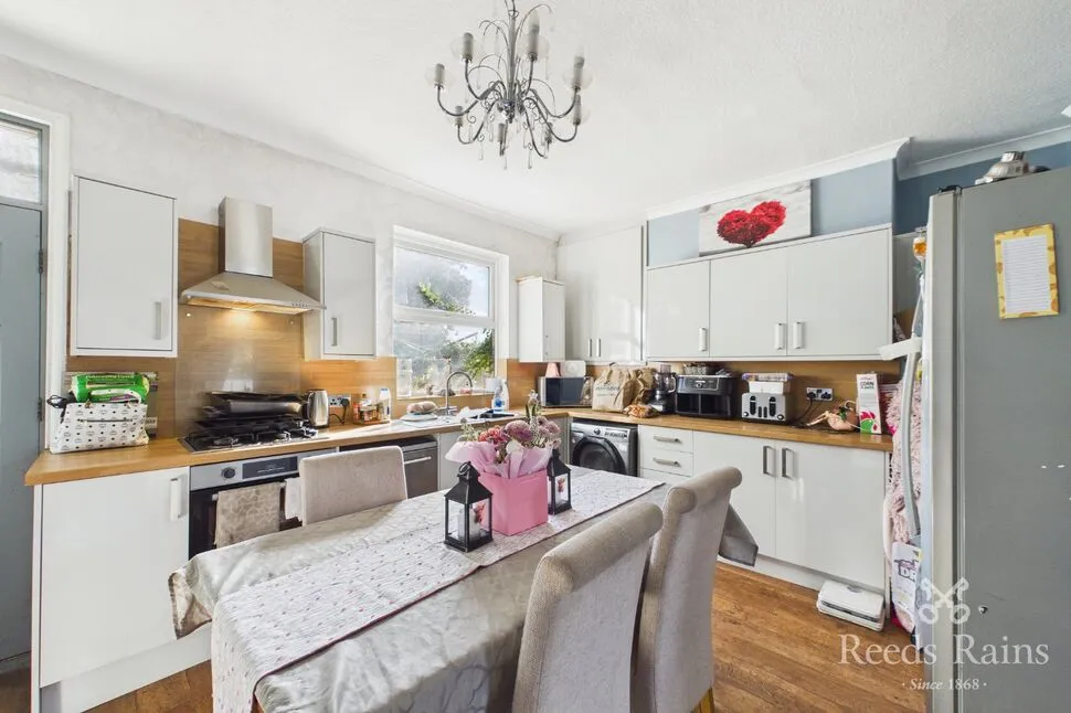 Cross Street, Horbury, WF4, photo 3