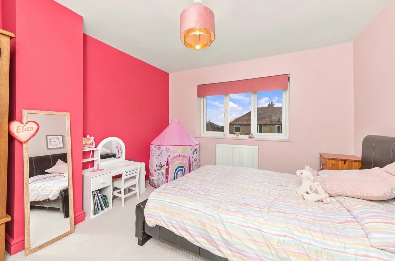 Lyndhurst Crescent, Scholes, LS15, photo 9