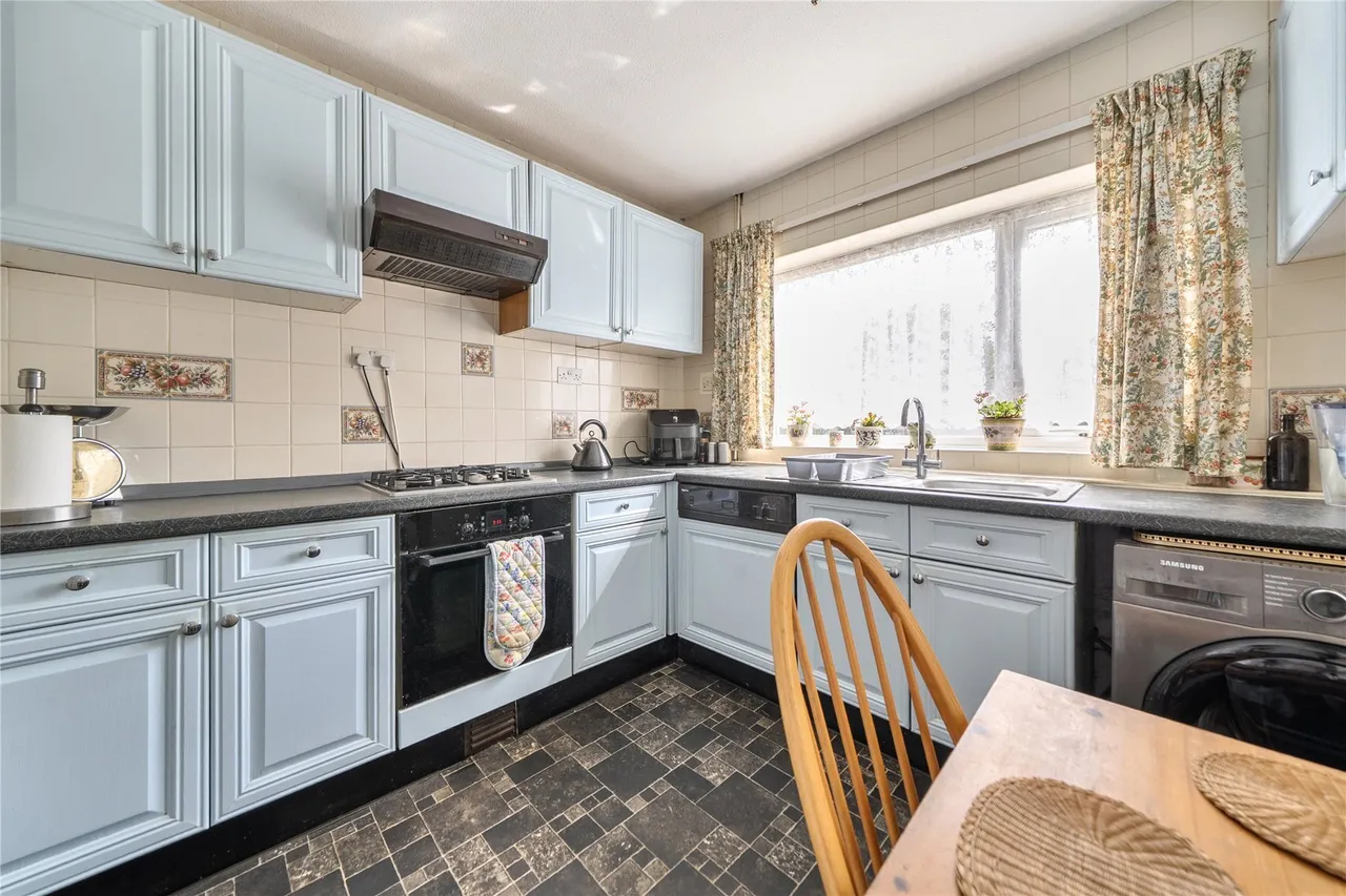 Malan Close, Westerham, Kent, TN16, photo 6