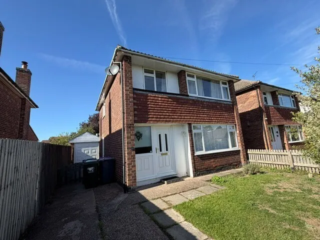 3 bed house to rent, Magdalen Drive, East Bridgford, NG13