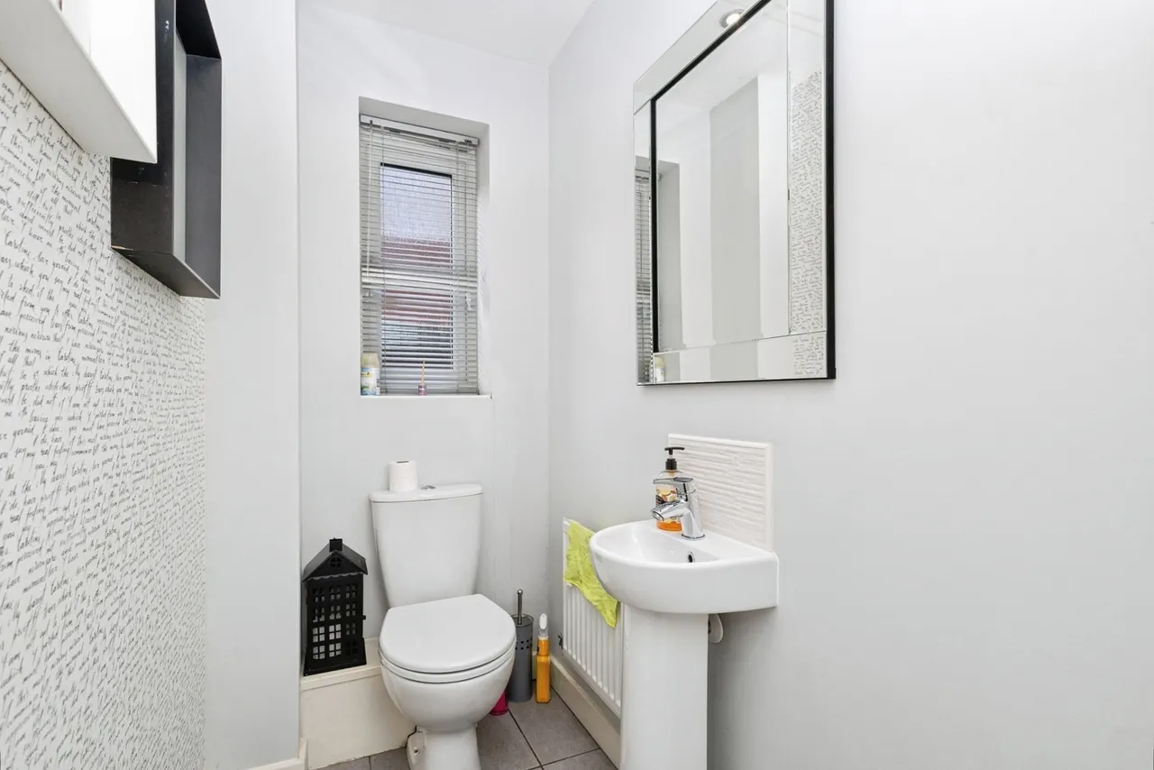 Acacia Road, OLDHAM, Lancashire, OL8, photo 8