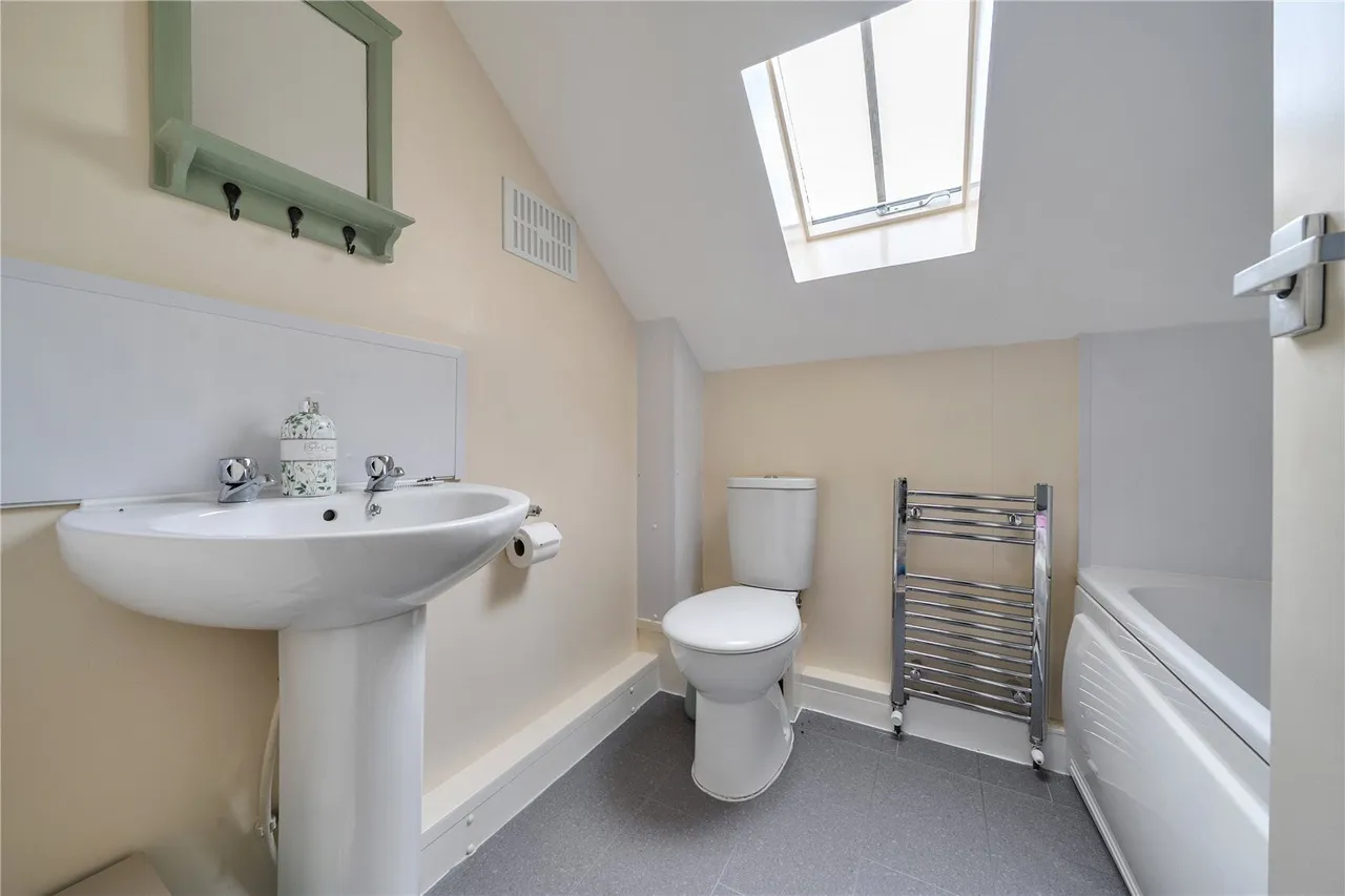 Chase Park Road, Yardley Hastings, NN7, photo 16