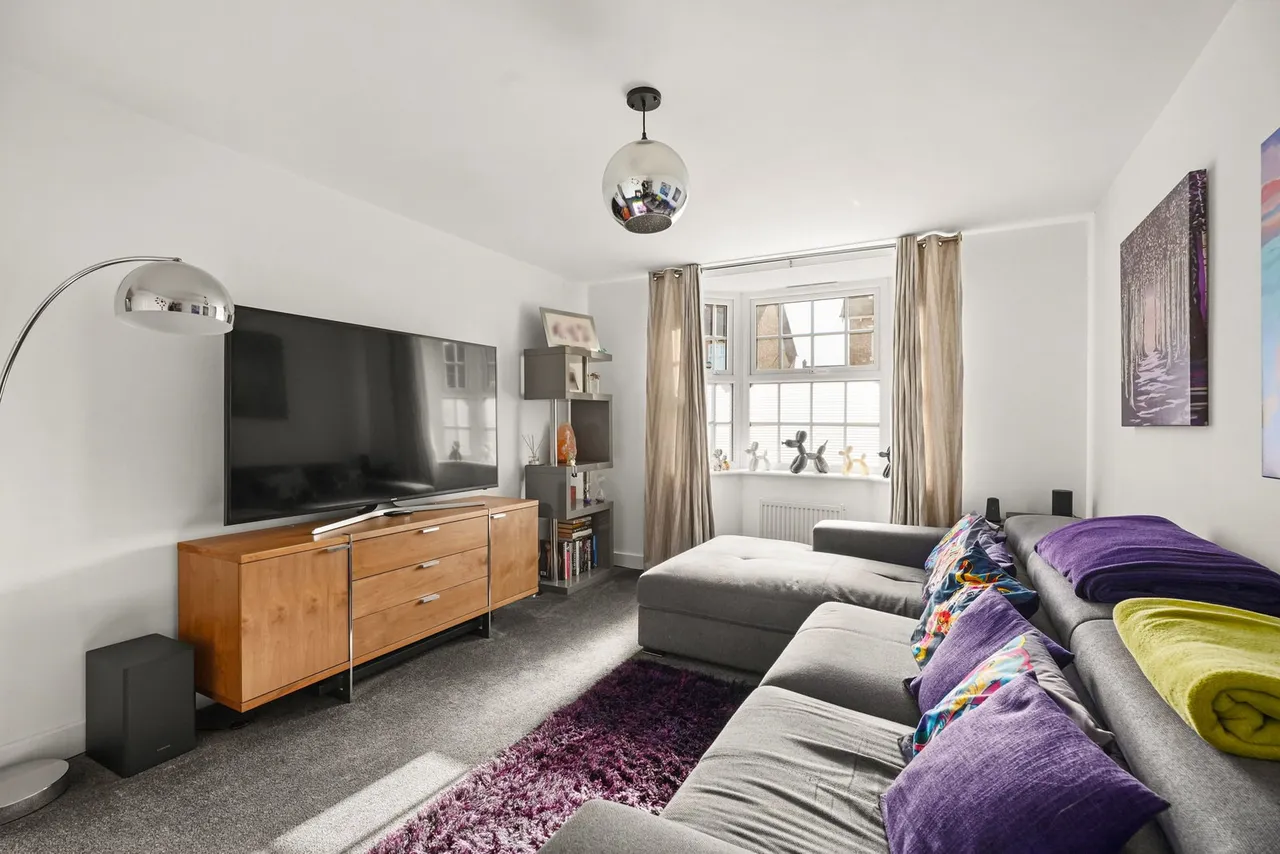 Harvington Crescent, Hanslope, MK19, photo 8