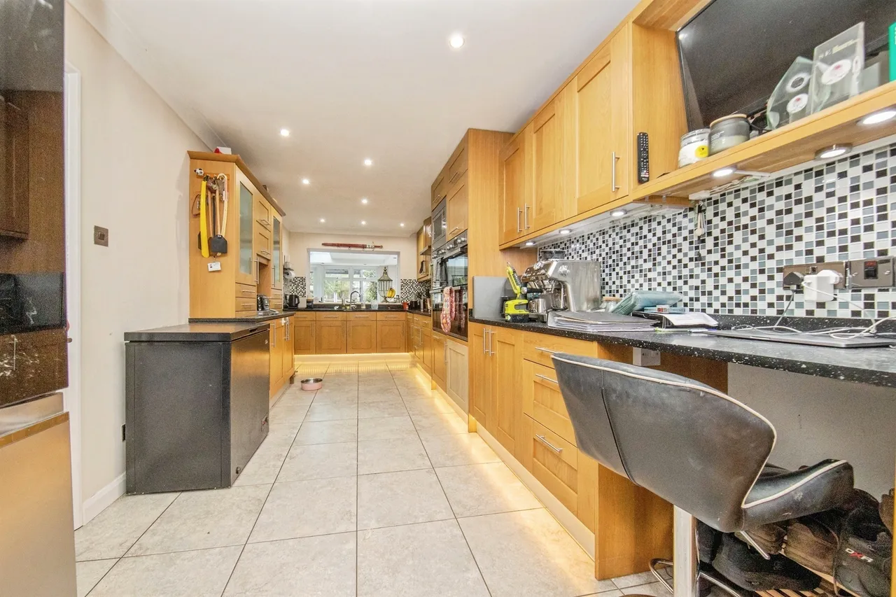 Station Road, Ardleigh, CO7, photo 5