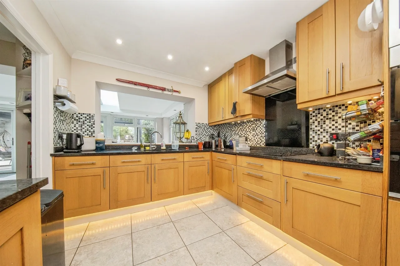 Station Road, Ardleigh, CO7, photo 3