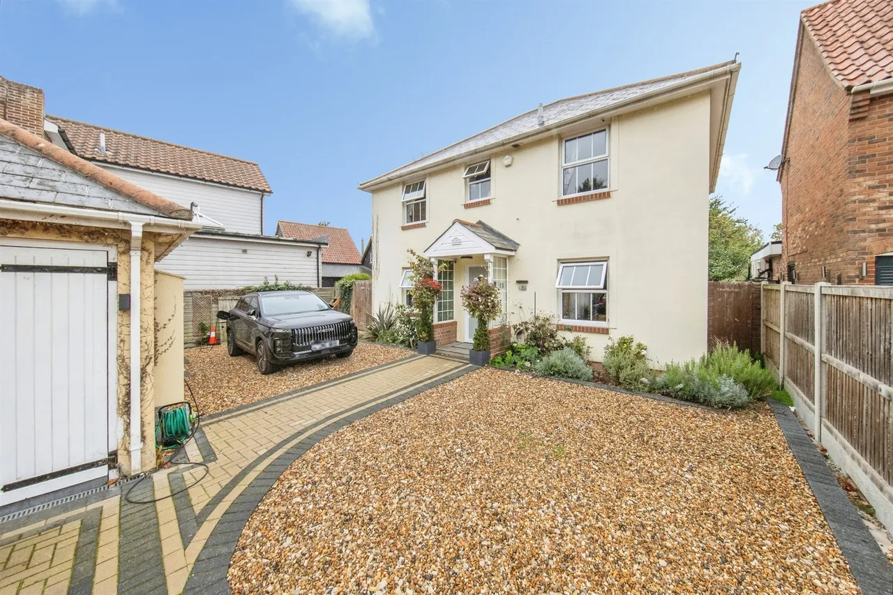 Station Road, Ardleigh, CO7, photo 21