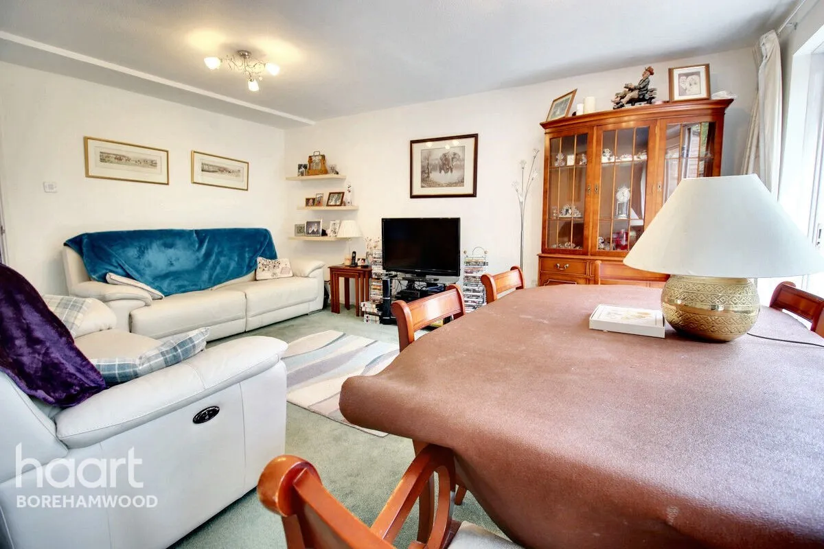 Wilcox Close, WD6, photo 5