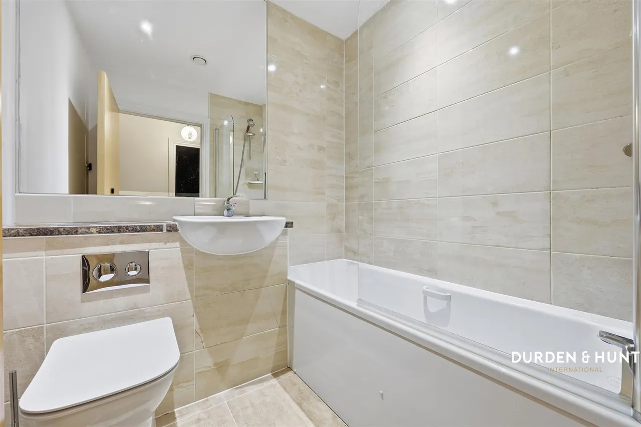 Stafford Avenue, Hornchurch, RM11, photo 10