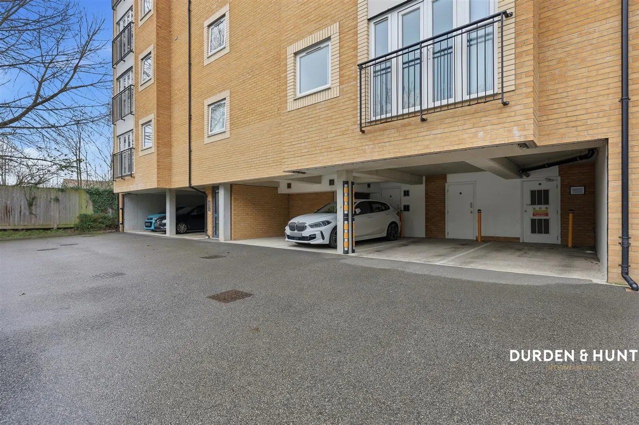 Stafford Avenue, Hornchurch, RM11, photo 11
