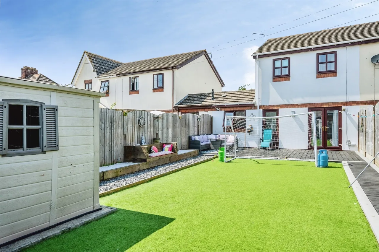 Grahamstown Road, Chepstow, NP16, photo 2