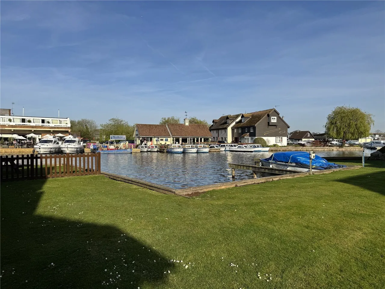 Staitheway Road, Wroxham, Norwich, Norfolk, NR12, photo 2