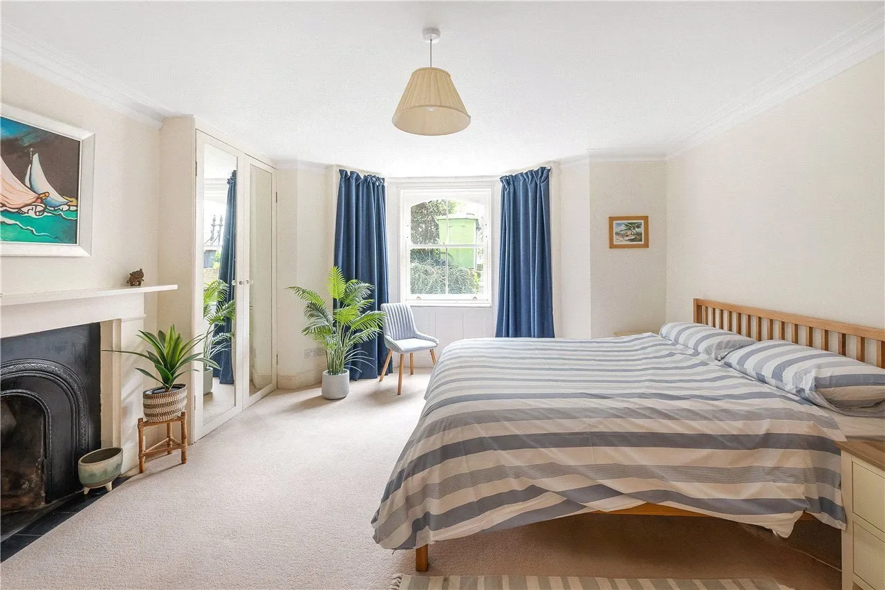 Offerton Road, London, SW4, photo 5