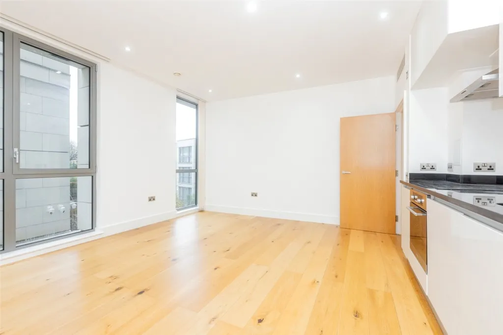 Winchester Road, Swiss Cottage, NW3, photo 2